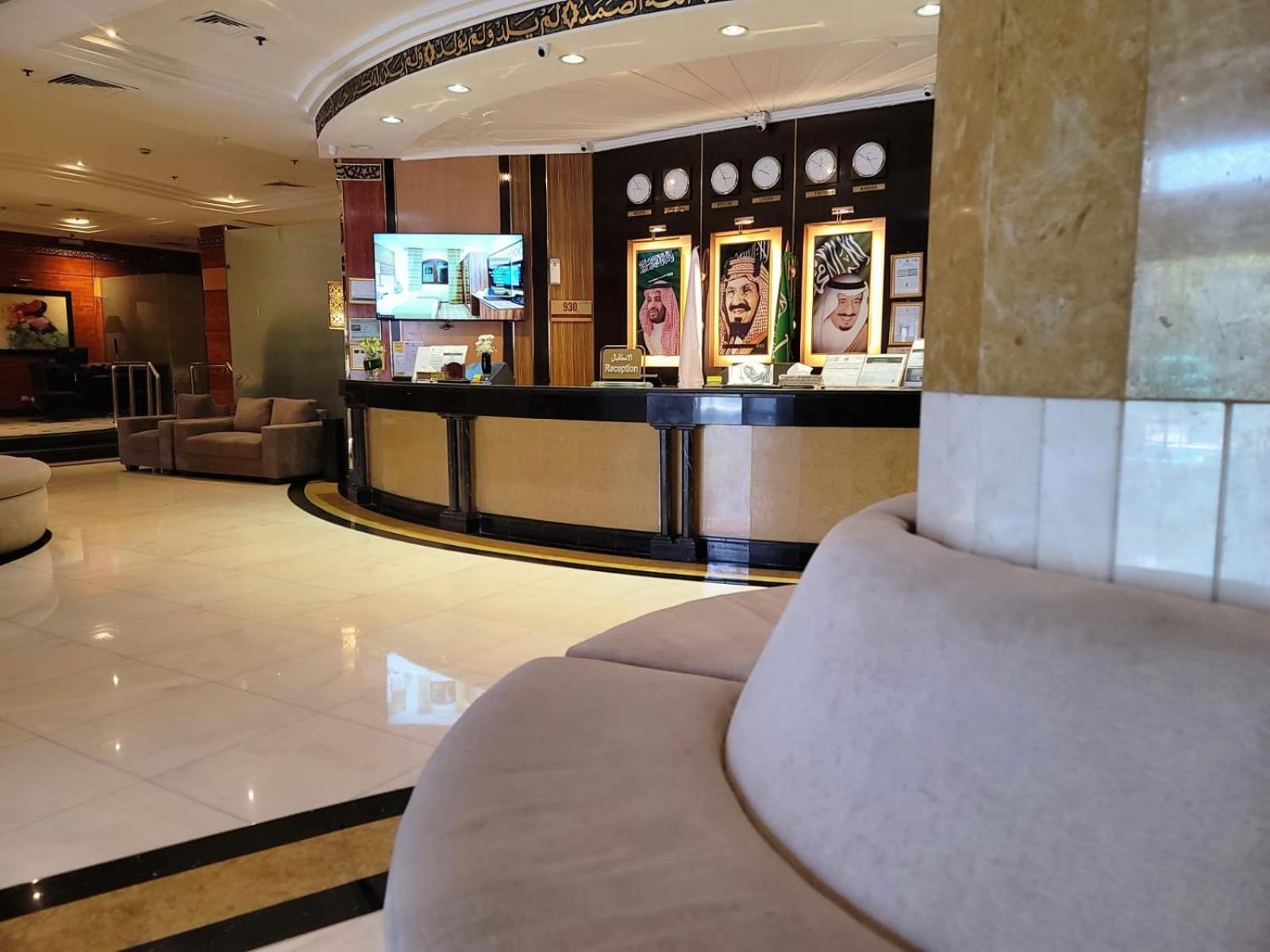 Golden Tulip Al Shakreen Medína Exteriér fotografie